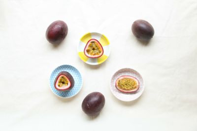 【送料無料】家庭用パッションフルーツ約2.5kg【バラ詰め】