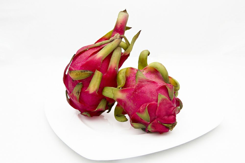 魅惑の南国フルーツ・奄美産ドラゴンフルーツ（ピタヤ）約1kg/2kg